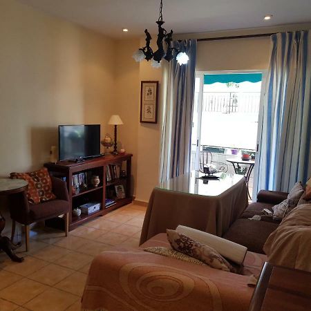 Tropical Avenida Andalucia Apartment Almunecar Exterior photo